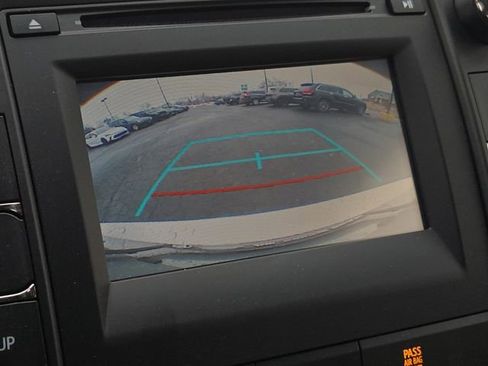 Certified 2017 Toyota Camry LE image 21