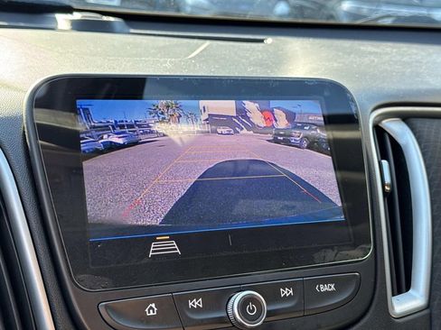 Used 2020 Chevrolet Malibu RS image 28