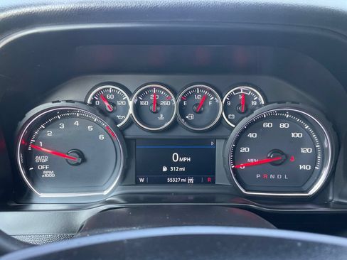 Used 2021 Chevrolet Silverado 1500 LT AWD/4WD image 30