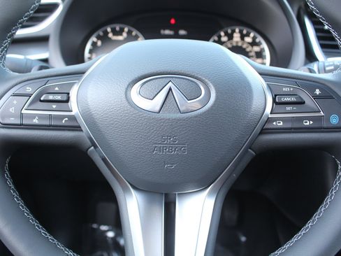 Certified 2025 INFINITI QX50 Luxe image 21