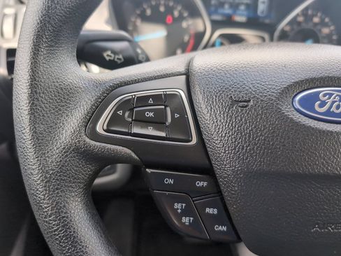 Used 2018 Ford Escape SE AWD/4WD image 16