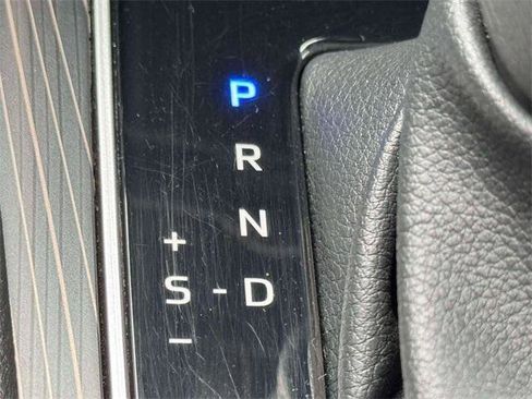 Certified 2023 Toyota Sienna Platinum image 30