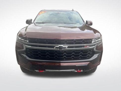 Used 2022 Chevrolet Tahoe Z71 w/ Luxury Package AWD/4WD image 2