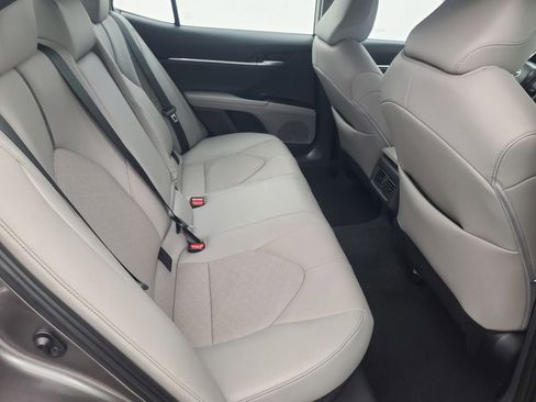 Used 2024 Toyota Camry XSE w/ Navigation Package image 17