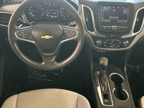 Used 2022 Chevrolet Equinox LS w/ LPO, Floor Liner Package AWD/4WD image 15