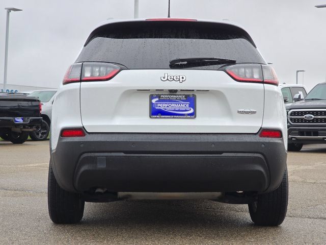 Used 2020 Jeep Cherokee Latitude w/ Cold Weather Group FWD image 24