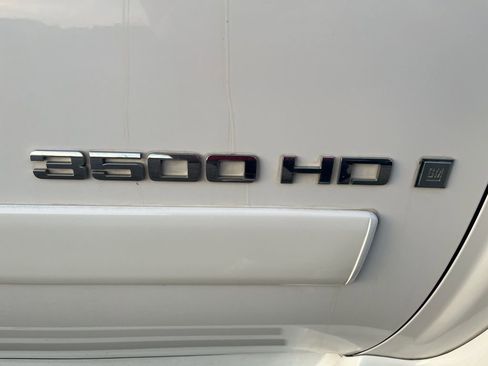 Used 2008 Chevrolet Silverado 3500 LTZ w/ EZ-Lift Tailgate Package image 54