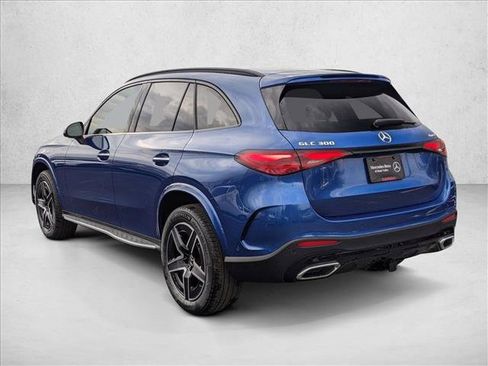 Used 2025 Mercedes-Benz GLC 300 4MATIC image 8