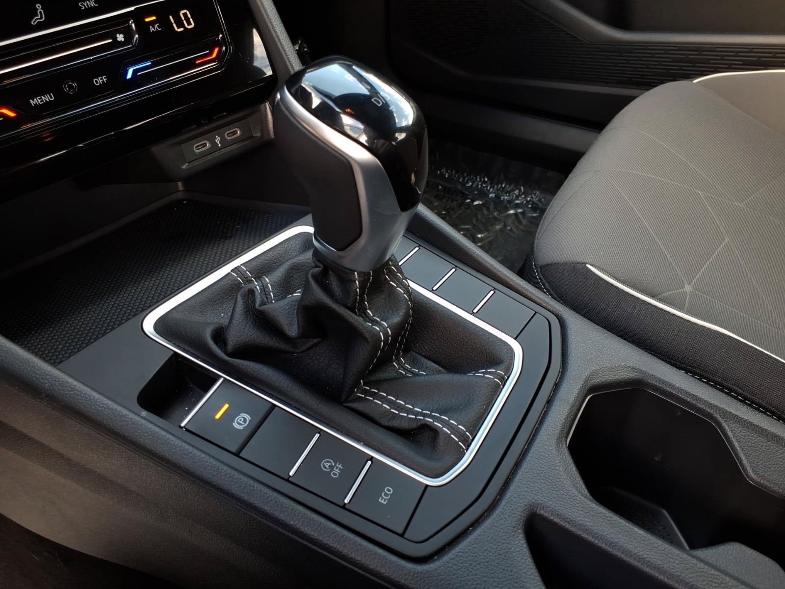 Certified 2026 Volkswagen Jetta Sport FWD image 31