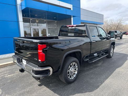 New 2026 Chevrolet Silverado 2500 LTZ w/ LTZ Plus Package AWD/4WD image 11