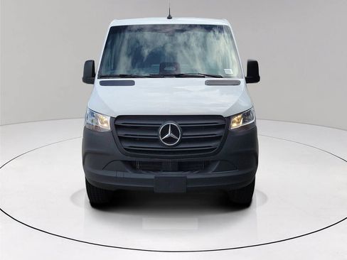 New 2025 Mercedes-Benz Sprinter 2500 image 2