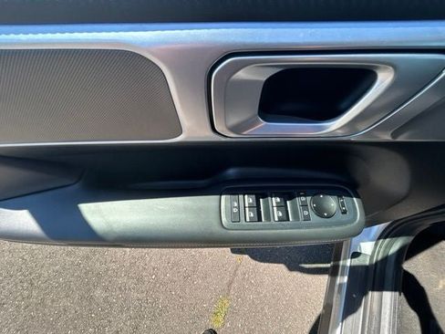 Used 2024 Hyundai Santa Fe SEL AWD/4WD image 18