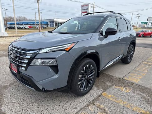 New 2026 Nissan Rogue Platinum w/ Platinum Premium Package image 8