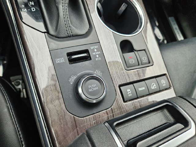 Used 2021 Toyota Highlander Limited AWD/4WD image 37