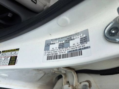 Used 2014 MAZDA MAZDA3 i Grand Touring FWD image 9