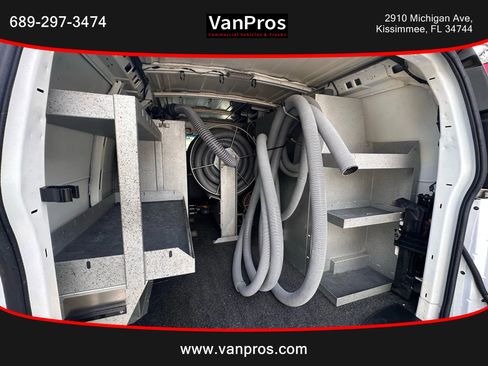 Used 2011 GMC Savana 3500 image 13