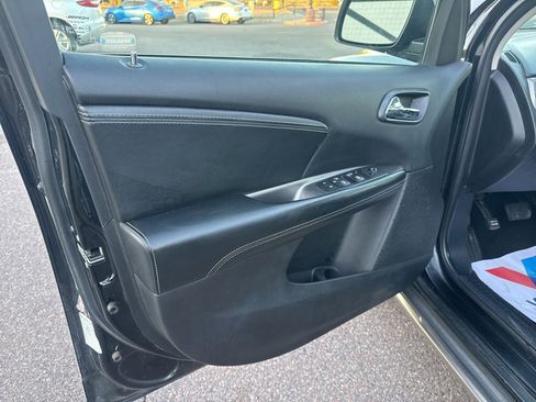 Used 2017 Dodge Journey Crossroad image 20