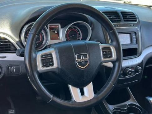 Used 2017 Dodge Journey SE w/ Flexible Seating Group image 80