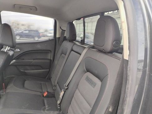 Used 2018 GMC Canyon All Terrain w/ Trailering Package image 9