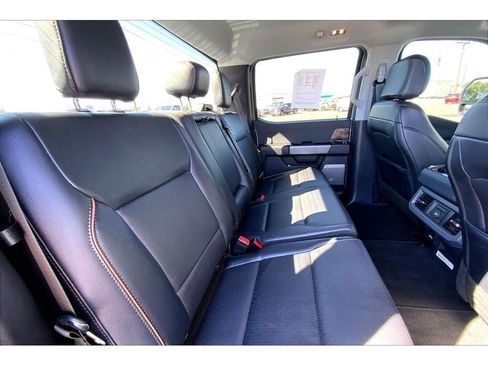 Used 2026 Ford F450 Lariat AWD/4WD image 28