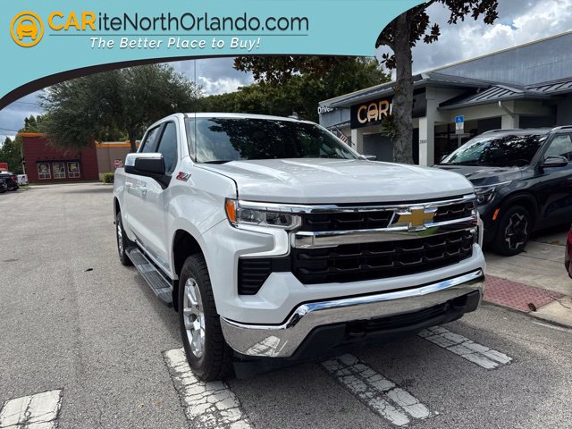 Used 2025 Chevrolet Silverado 1500 LT AWD/4WD image 1
