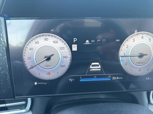 New 2026 Hyundai Elantra Limited FWD image 17