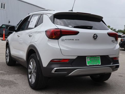 Used 2023 Buick Encore GX Essence w/ Experience Buick Package AWD/4WD image 3