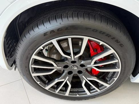 Used 2025 Maserati Grecale Modena AWD/4WD image 49