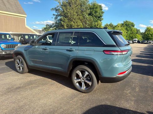 New 2026 Jeep Grand Cherokee Limited AWD/4WD image 3