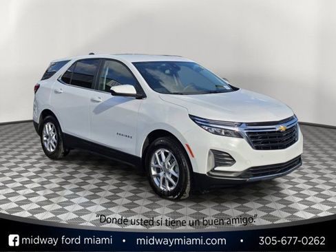 Used 2024 Chevrolet Equinox LT image 1