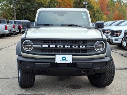 New 2025 Ford Bronco 2-Door w/ Sasquatch Package