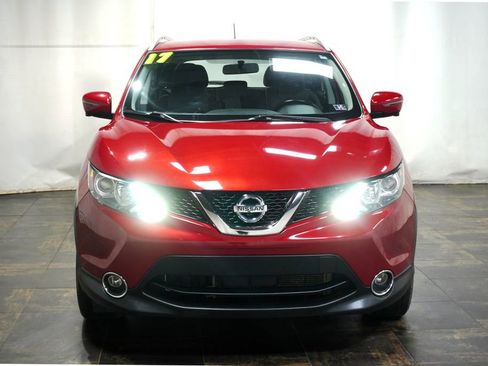 Used 2017 Nissan Rogue Sport SV w/ SV Premium Package AWD/4WD image 8