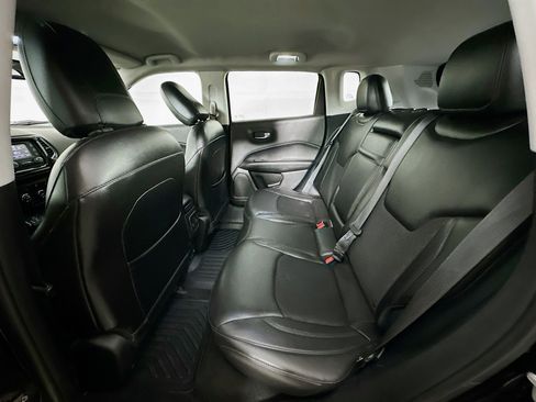 Used 2018 Jeep Compass Altitude image 25