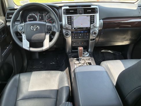 Used 2022 Toyota 4Runner Limited AWD/4WD image 29