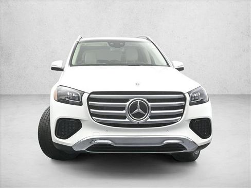 Certified 2025 Mercedes-Benz GLS 450 GLS 450 image 3