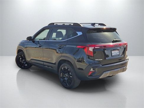 Used 2024 Kia Seltos X-Line image 6