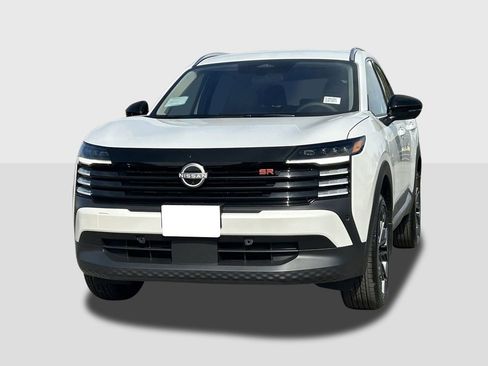 New 2026 Nissan Kicks SR FWD image 6