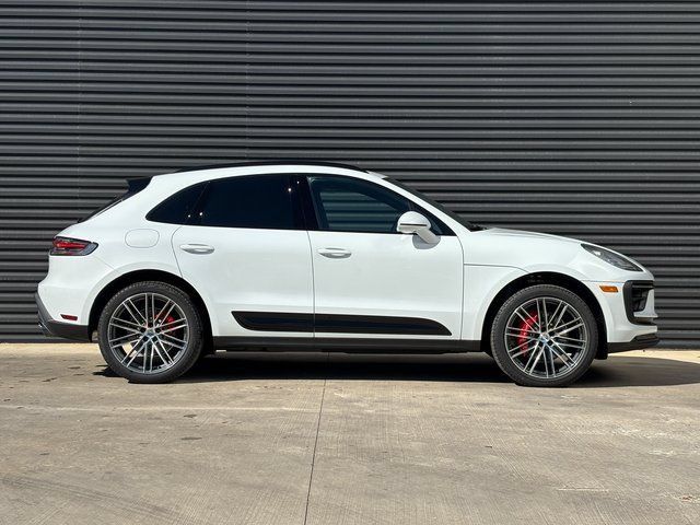 Certified 2026 Porsche Macan S AWD/4WD image 8