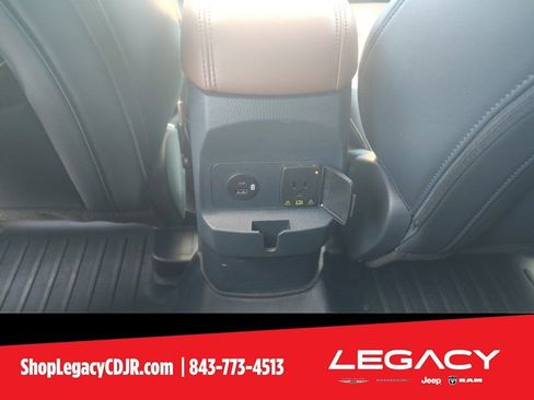 Used 2022 Ford Maverick Lariat w/ Lariat Luxury Package image 17