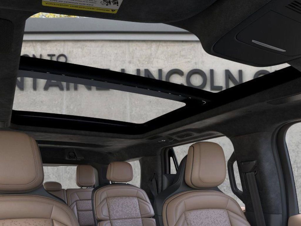 New 2025 Lincoln Navigator Black Label AWD/4WD image 22