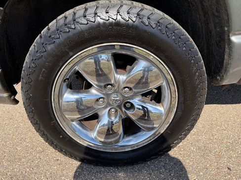 Used 2005 Dodge Ram 1500 Truck SLT w/ Sport Appearance Group image 14