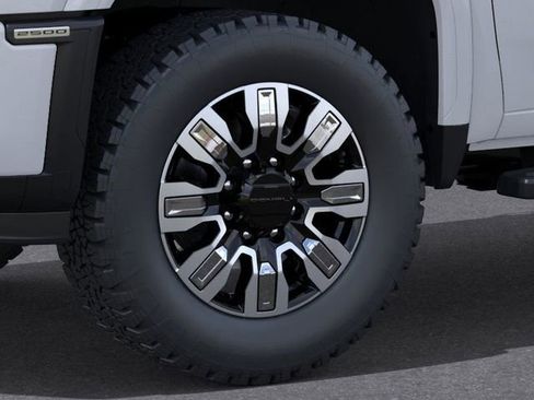 New 2026 GMC Sierra 2500 Denali AWD/4WD image 9