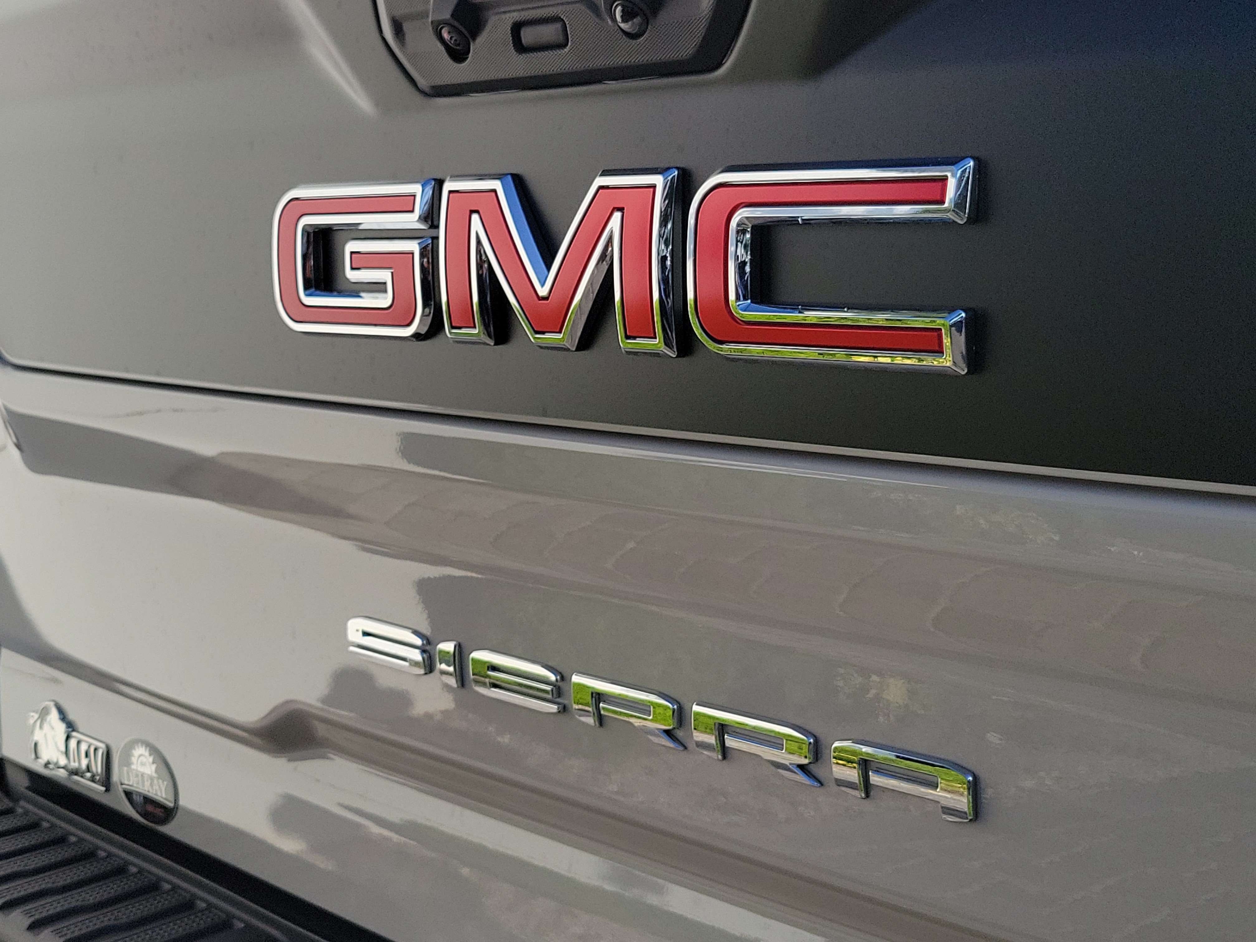 New 2026 GMC Sierra 2500 AT4X w/ AT4X AEV Edition AWD/4WD image 9