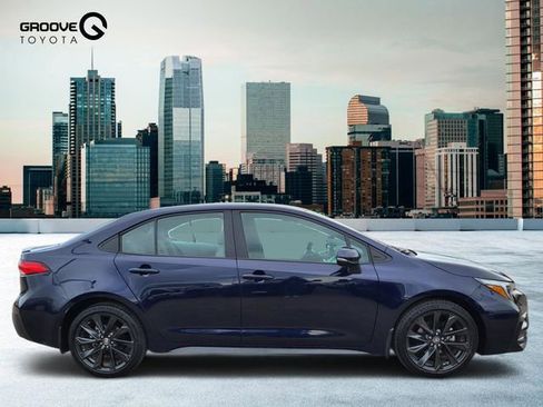 Used 2024 Toyota Corolla SE image 6