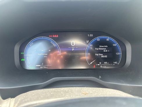 Used 2023 Toyota RAV4 XSE AWD/4WD image 9