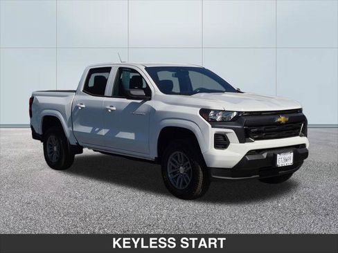 Used 2026 Chevrolet Colorado LT RWD image 7