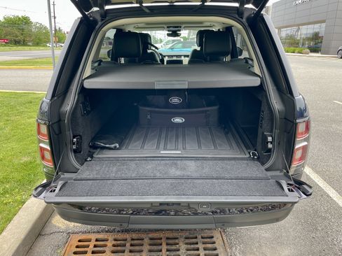 Used 2019 Land Rover Range Rover Long Wheelbase Supercharged AWD/4WD image 38