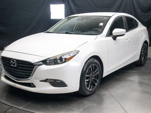 Used 2018 MAZDA MAZDA3 Sport FWD image 6