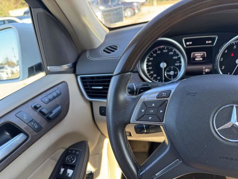 Used 2015 Mercedes-Benz GL 450 GL 450 image 11