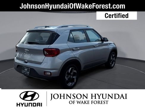 Certified 2026 Hyundai Venue SEL FWD image 8